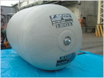 YOKOHAMA FENDER GREY RUBBER